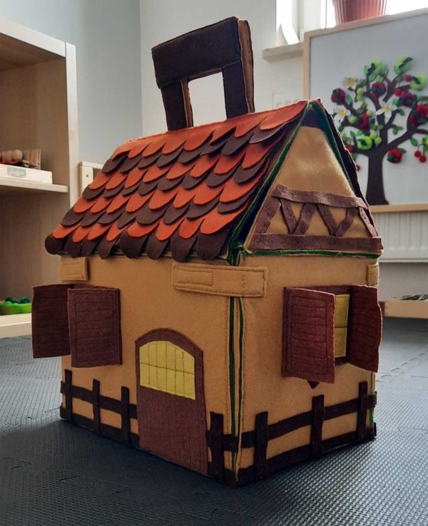 Farma z filcu domek - szablony DIY